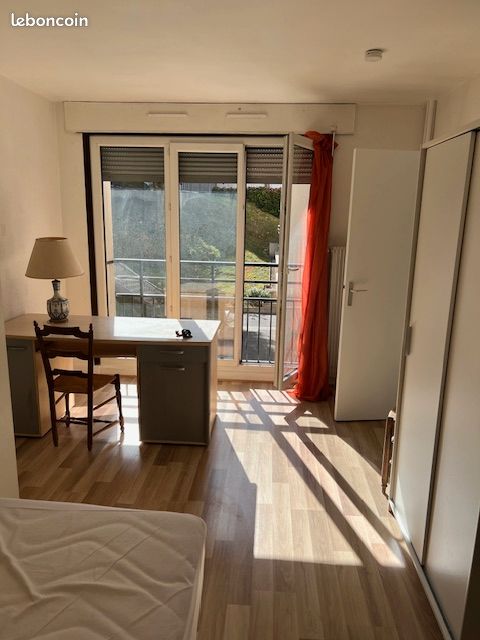 Appartement 1 pièce 26 m² · à Nanterre · 26 m² · 990 €/mois