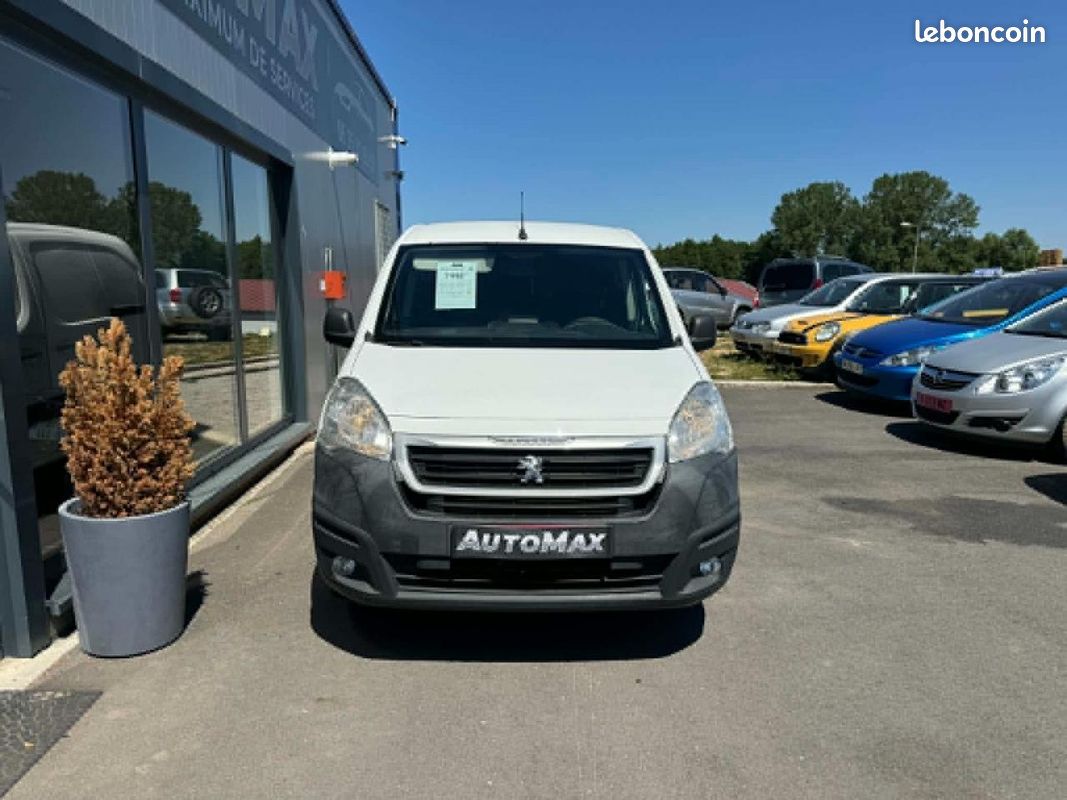 PEUGEOT PARTNER 1.6 BlueHDi S&S - 120 FOURGON (image 4)