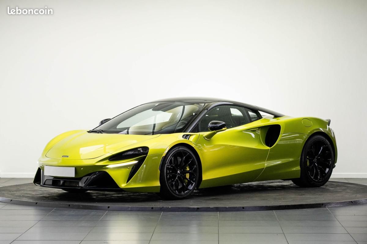 McLaren Artura V6 3.0 680ch (image 1)