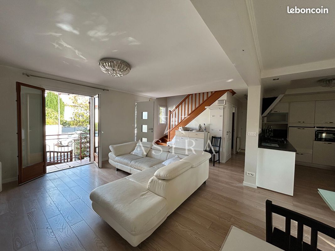 Maison 4 pièces 96 m² · à Antony · 96 m² · 2 290 €/mois