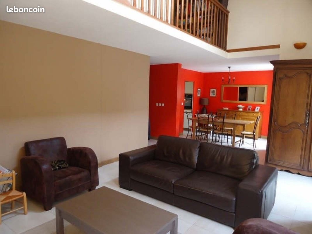 Maison 4 pièces 70 m² · à Bourg-en-Bresse · 70 m² · 941 €/mois