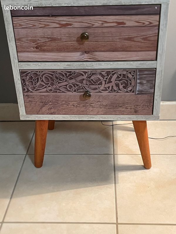Table de chevet design Malmo (image 3)