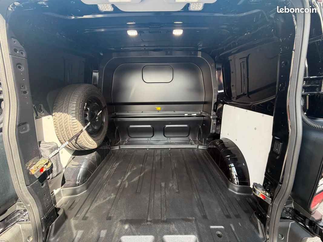 FORD T.CUSTOM 2.0 TDCI 170ch TRAIL 4X4 / TVA RECUPERABLE (image 17)