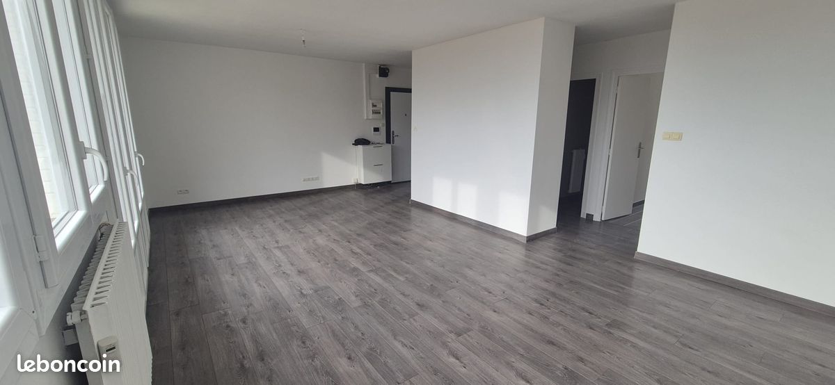 Appartement 2 pièces 60 m² · à Thiers · 60 m² · 530 €