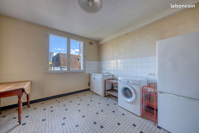 Appartement 5 pièces 119 m² — 2
