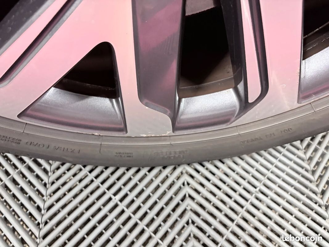 Renault ESPACE V 1.6 DCi Zen - Sièges chauffant x massant (image 47)