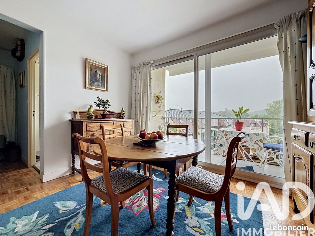 Appartement 3 pièces 51 m² · à Épernon · 51 m² · 126 000 €