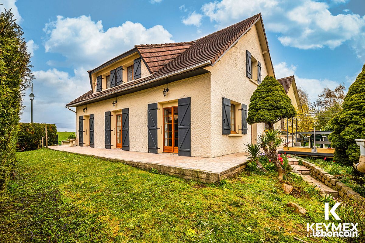Maison 7 pièces 149 m² · à Morangles · 149 m² · 399 000 €