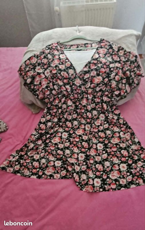 Robe courte (image 3)