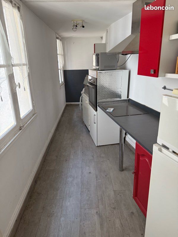 Appartement 1 pièce 37 m² · à Bourges · 37 m² · 58 000 €