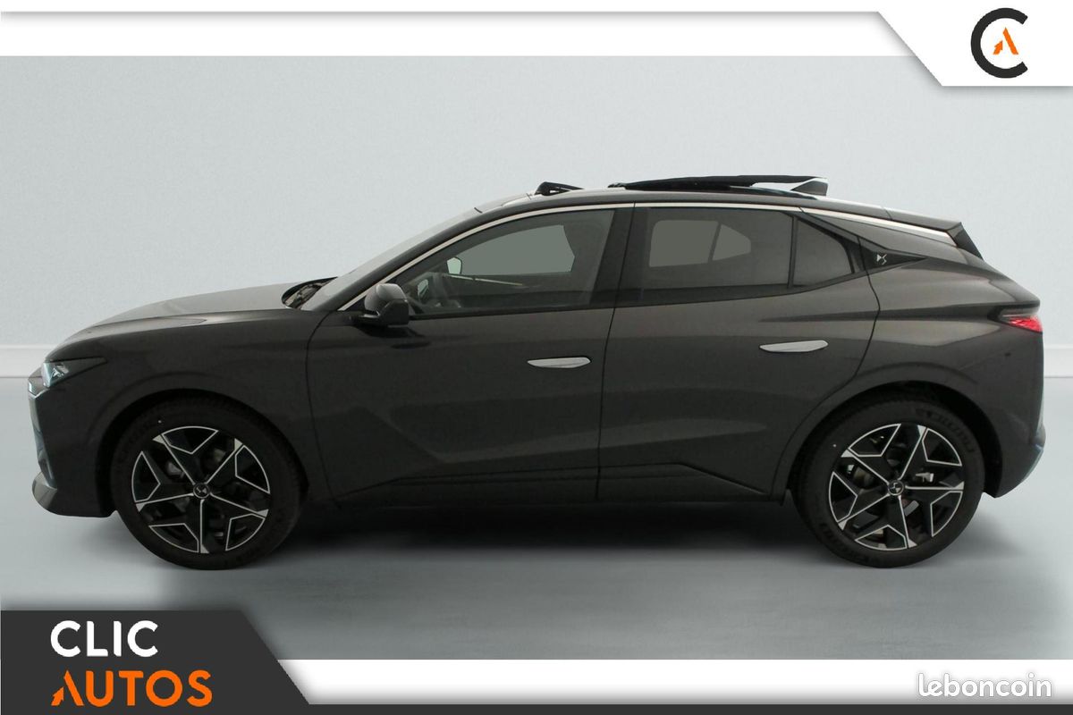 DS DS4 DS N°4 1.2i Hybride 145 BVR Etoile Alcantara (image 4)