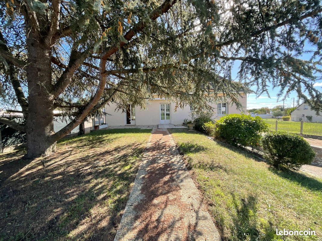 Maison 7 pièces 160 m² · à Montlouis-sur-Loire · 160 m² · 315 000 €