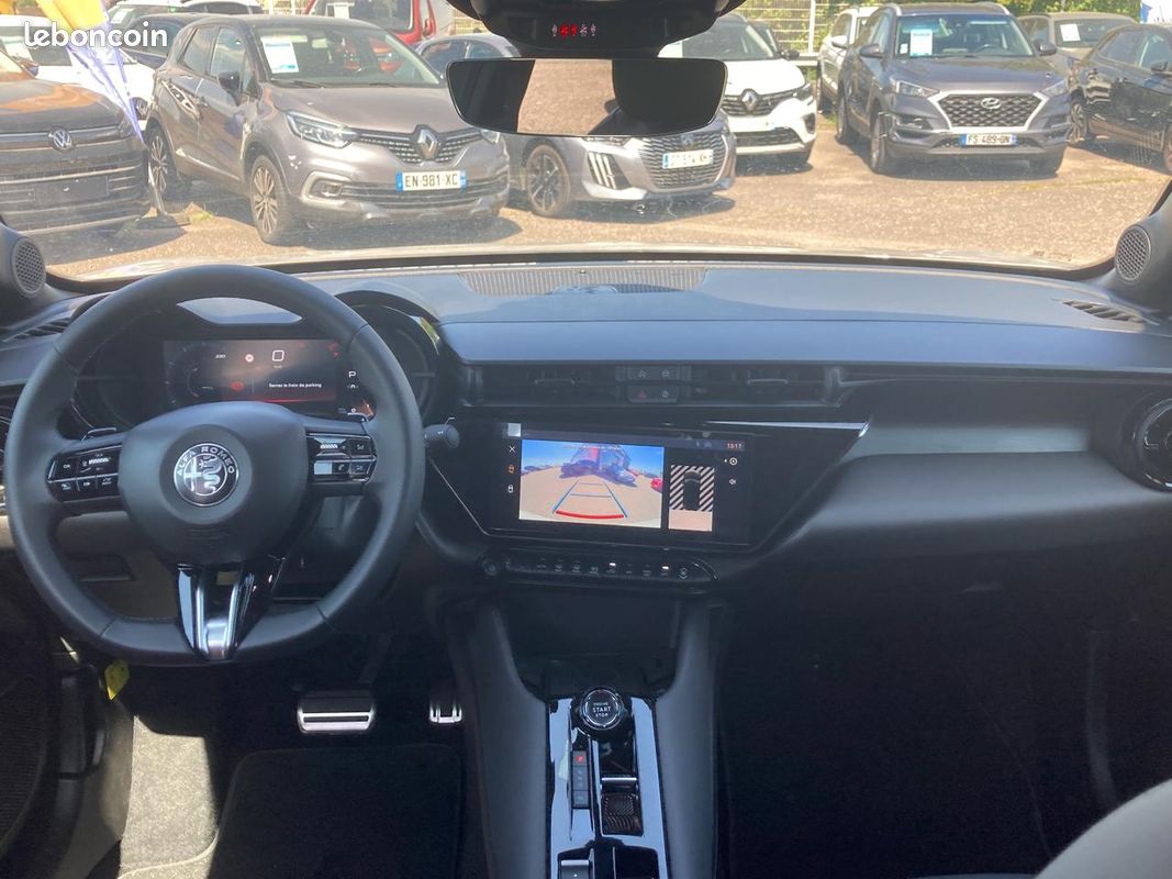 ALFA ROMEO JUNIOR 1.2 ibrida 145 speciale e-dct6 (image 10)