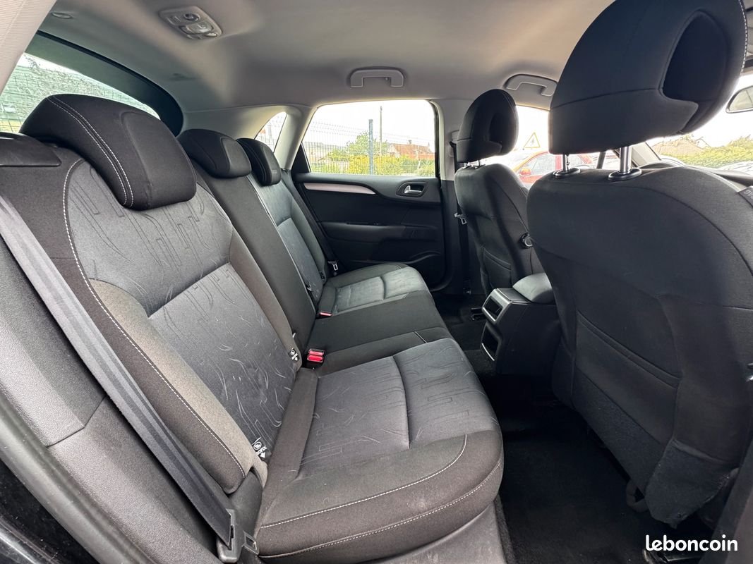 Citroen c4 1.6 hdi 92ch 5p (image 5)