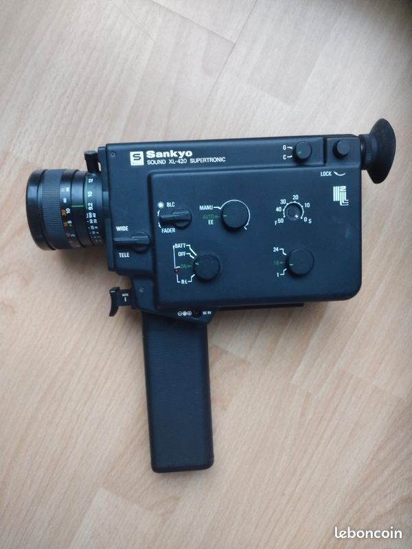 Caméra super et tous ses accessoires Photo, audio vidéo