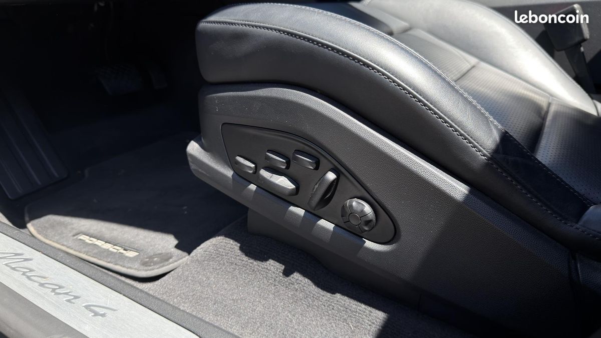 PORSCHE MACAN 4 - 100% Electric - 408 CH - Autonomie 611 km (image 15)