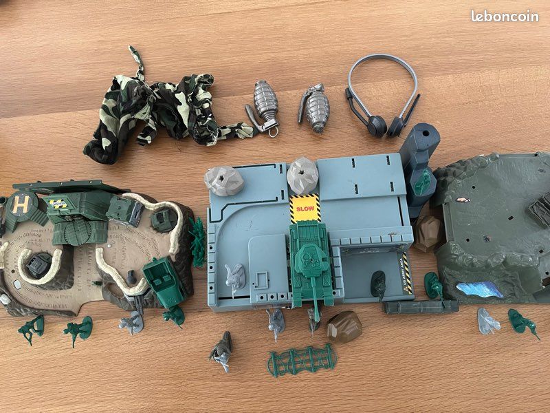 Base militaire complète (image 1)