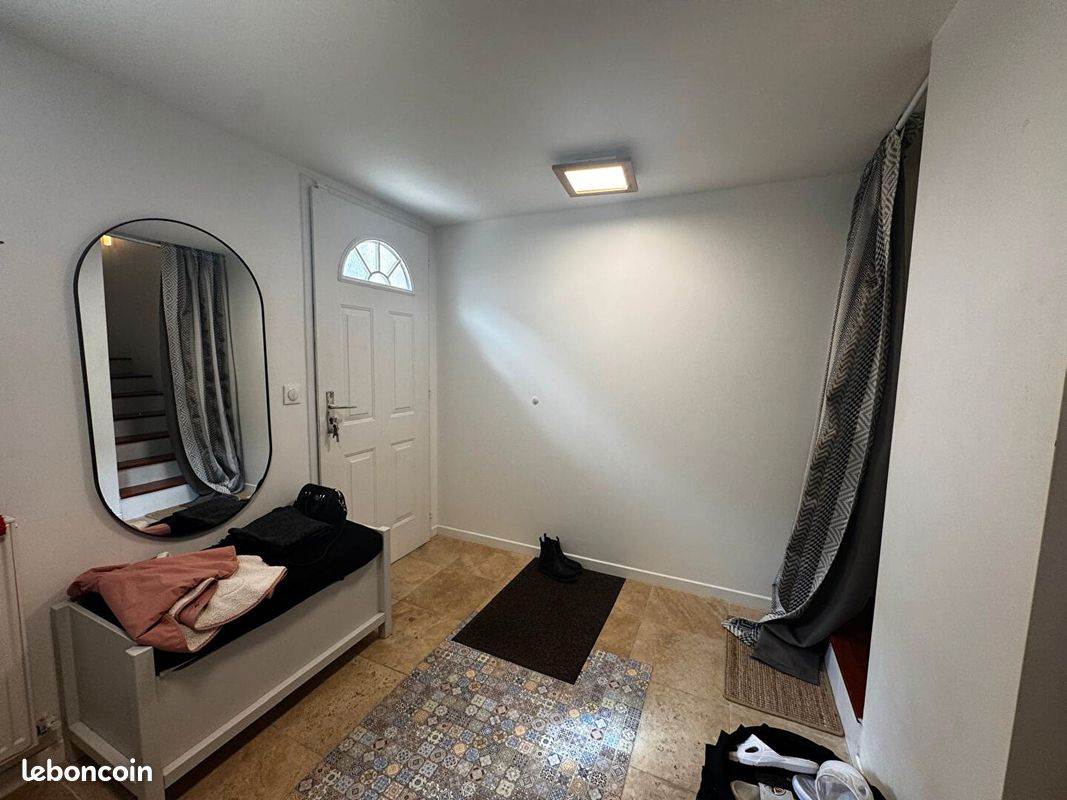 Maison 5 pièces 114 m² · à Aubervilliers · 114 m² · 2 115 €/mois