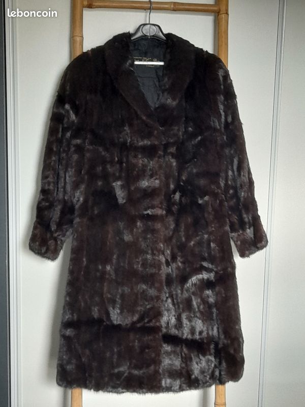 Manteau En Fourrure Vison - Taille 42/44 - Occasion En Très Bon état Pour Femme