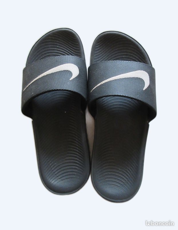 Claquette Nike Grosse Pantoufle Nike Claquette Nike Kawa 37,5 - Main Image