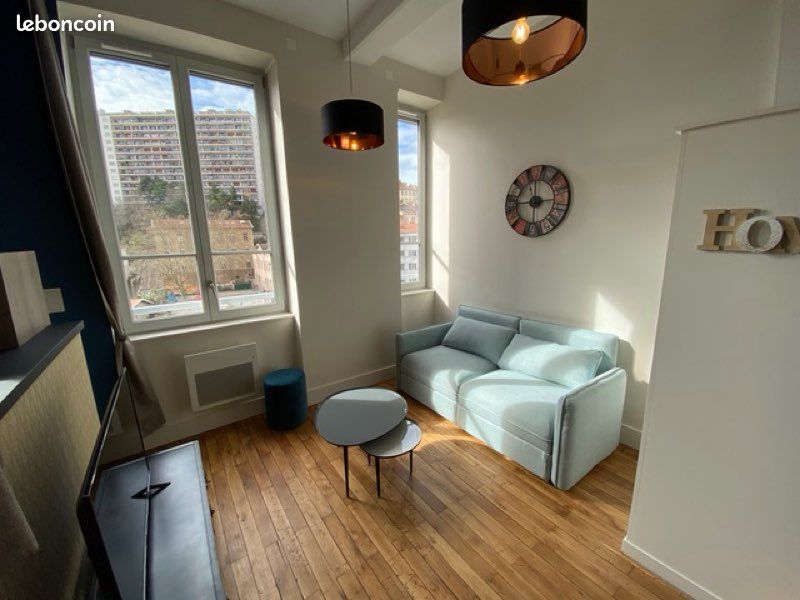 Appartement 3 pièces 50 m² · à Caluire-Et-Cuire · 50 m² · 1 100 €/mois