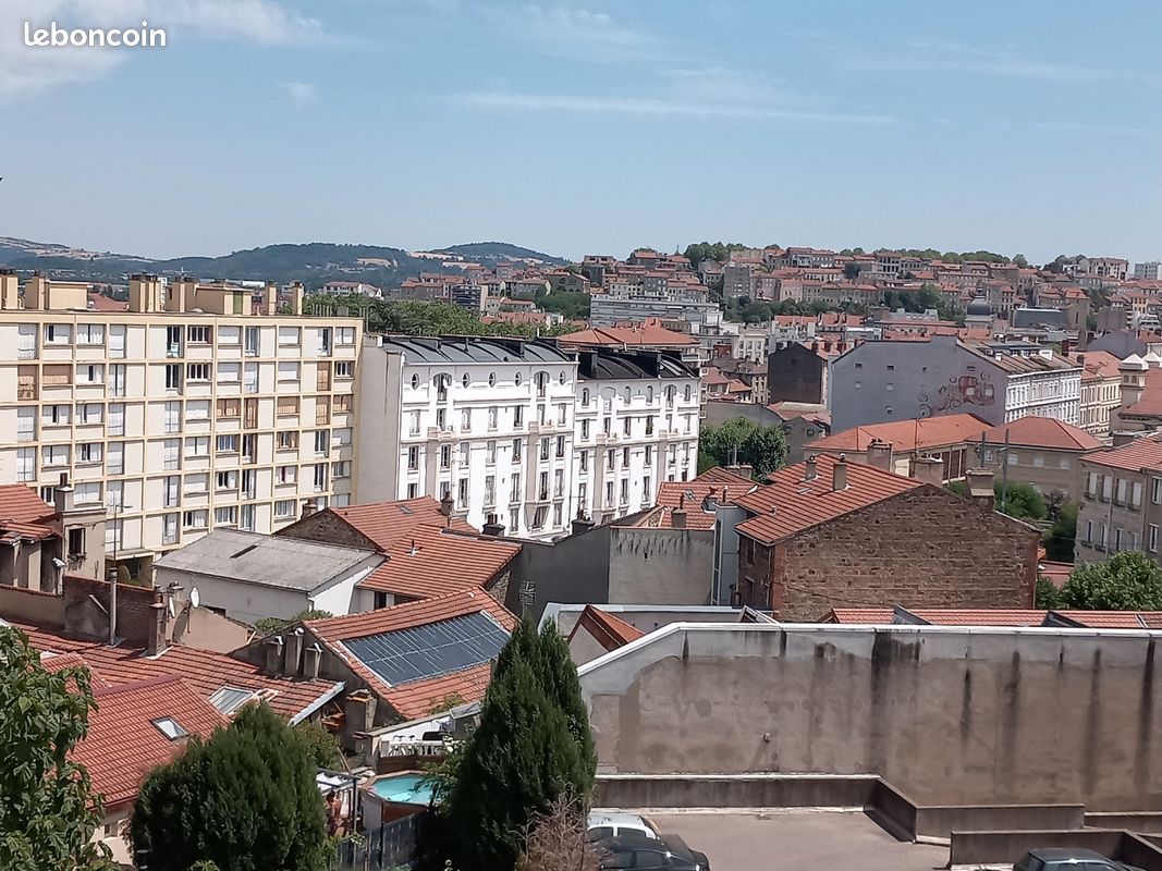Appartement 5 pièces 116 m² · à Saint-Étienne · 116 m² · 165 000 €