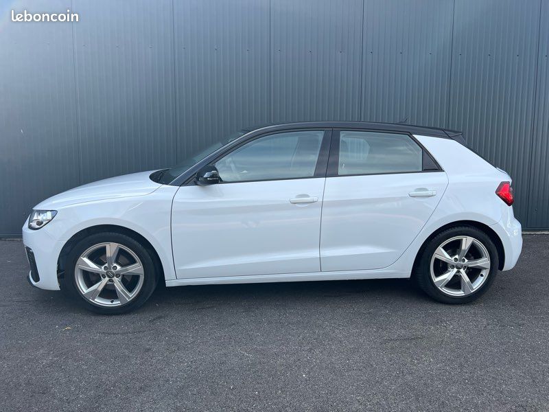 AUDI A1 30 TFSI 116ch ADVANCED / BOÎTE AUTOMATIQUE / CARPLAY / DIGITAL COCKPIT / SIÈGES CHAUFFANTS / RADAR AV AR / CLIM AUTO (image 2)