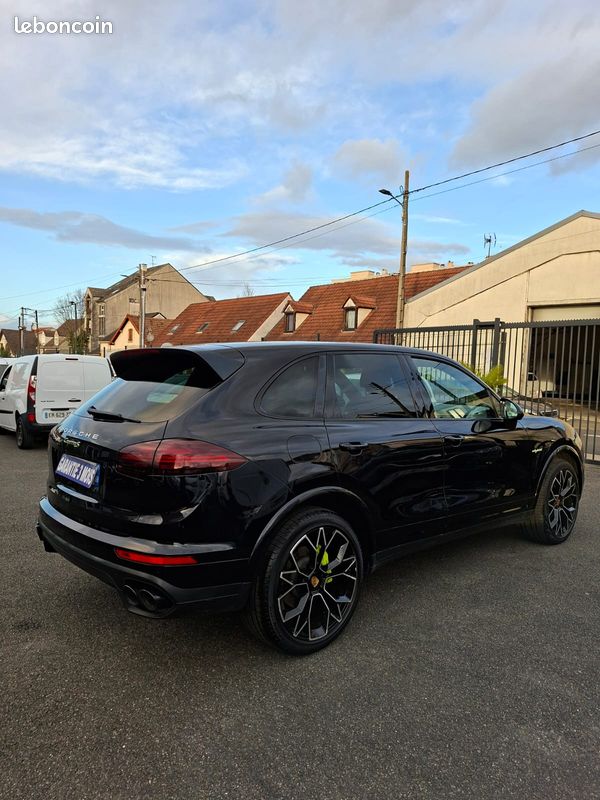 Porsche cayenne 3.0 v6 se hybrid full options 2017 220000kms 23990E TTC (image 5)