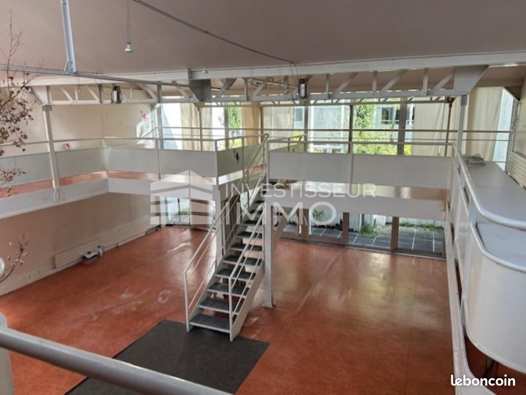Bureaux 275 m² (image 3)