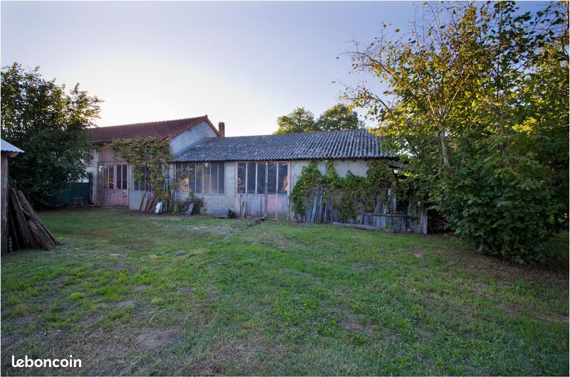 Longère 5 pièces 120 m² - Chouppes 86110 (image principale 8)