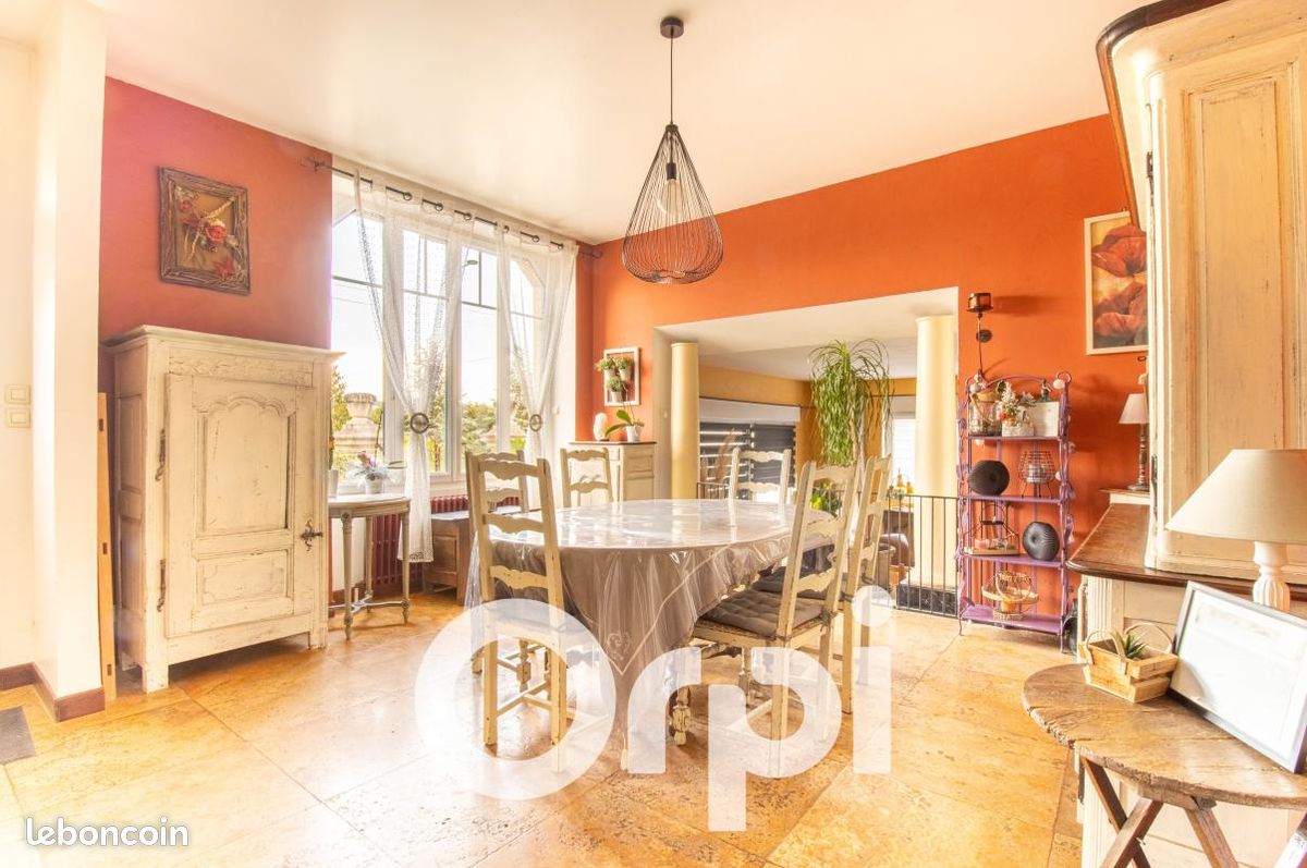 Maison 7 pièces 195 m² (image 3)