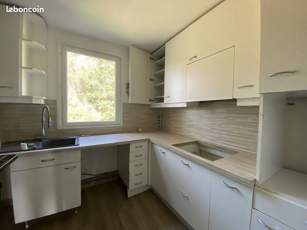 Appartement 5 pièces 86 m² · à Aix-en-Provence · 86 m² · 1 756 €/mois