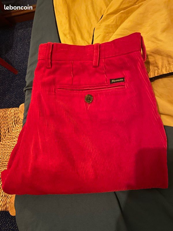 Pantalon Façonnable en velours Vêtements