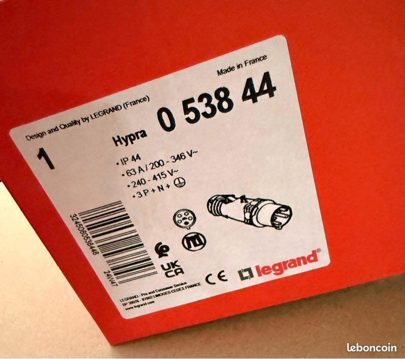 Fiche Mobile Legrand HYPRA IP44 – 63A 380V-415V, 3P+N+T, Droite, Pour Usage Industriel