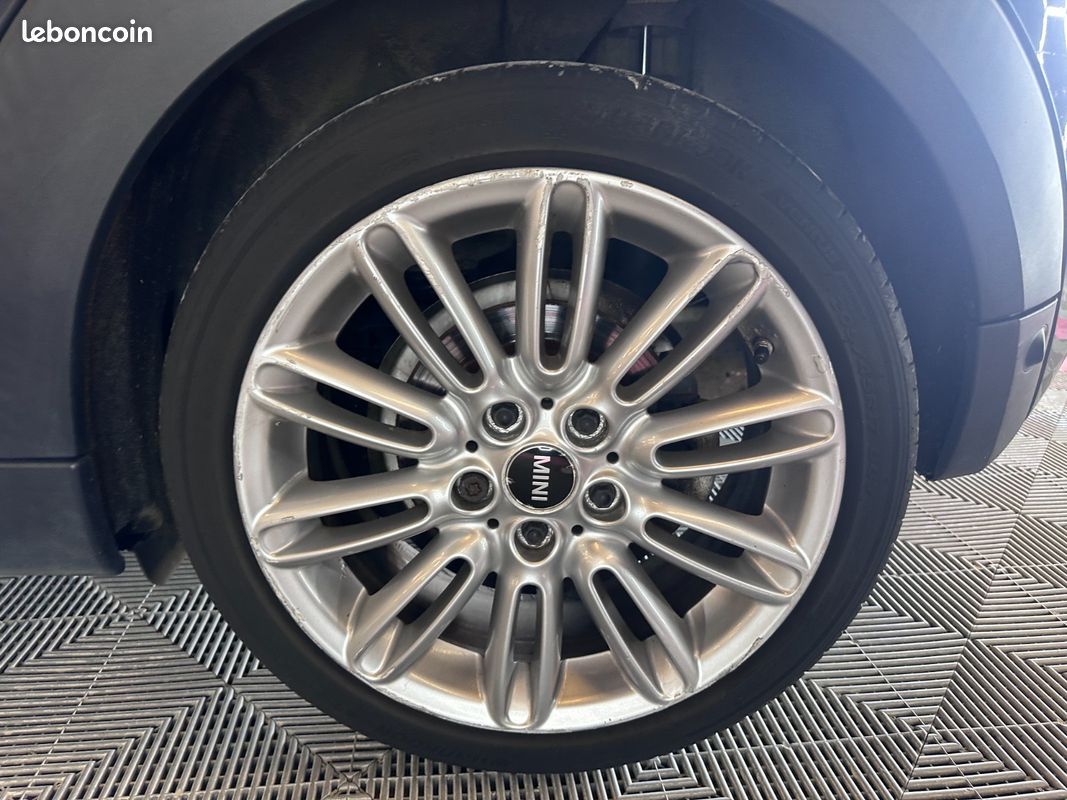 MINI HATCH 3 PORTES F56 Cooper S 192 ch Pack Red Hot Chili / AFFICHAGE TETE HAUTE / TOIT OUVRANT / RADAR ARRIERE (image 13)