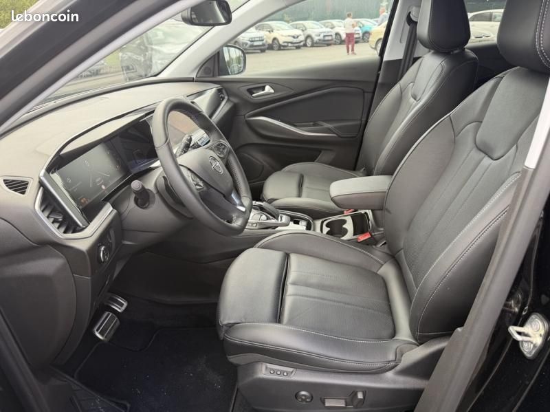 Opel Grandland 1.2 Turbo 130 Elegance Business Automatique / VISION 360 + COFFRE ELECTRIQUE (image 9)