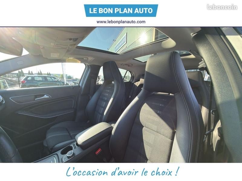 Mercedes-benz GLA 200 Sensation 7G-DCT (image 19)
