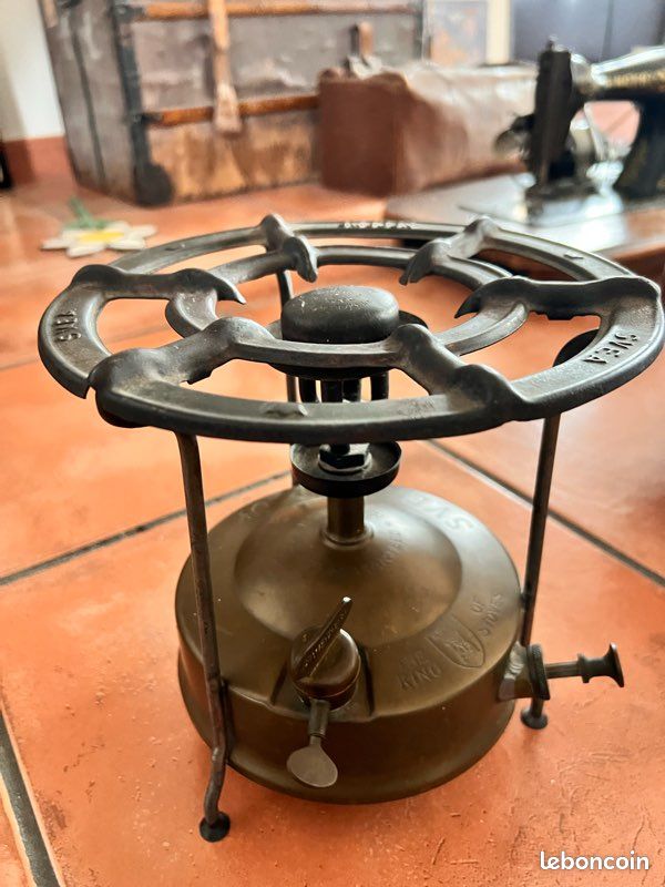 RÉCHAUD A PÉTROLE EME Rare outil ancien Old tools stove (n.8) EUR 150,00 - PicClick FR RÉCHAUD A PÉTROLE EME Rare outil ancien Old tools stove (n.8) EUR 150,00 - PicClick FR