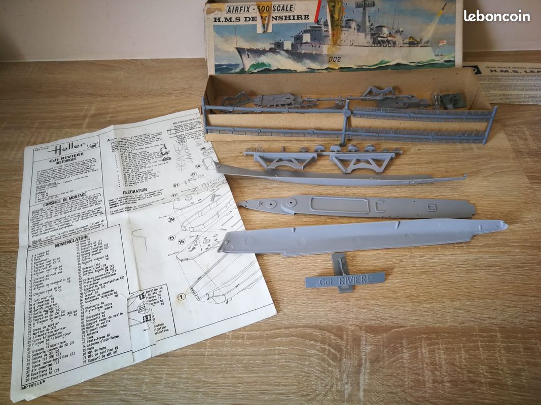 3 maquettes militaires à monter (image 1)