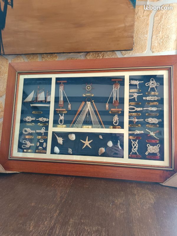 Tableau avec nœuds et outils marins encadrement en bois longueur 85 cm, hauteur 55 cm, épaisseur 3,5 cm (image 1)