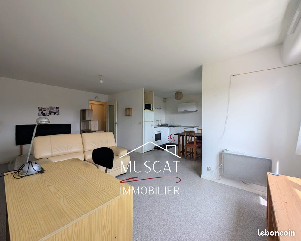 Appartement 1 pièce 37 m² · à Villefontaine · 37 m² · 550 €/mois
