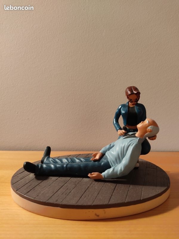 Figurine Lara croft - la mort de Verner Von Croy (édition atlas) (image 1)