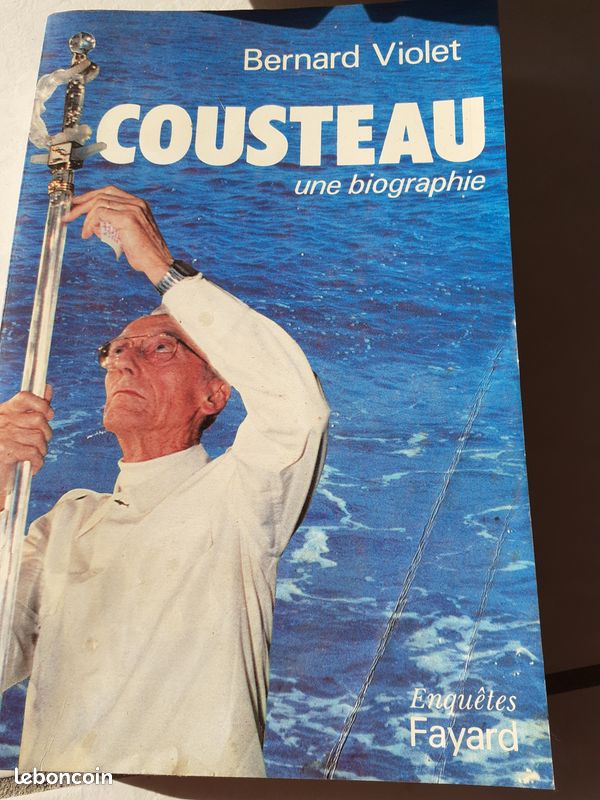 Romans, documentaires, politique, (image 1)