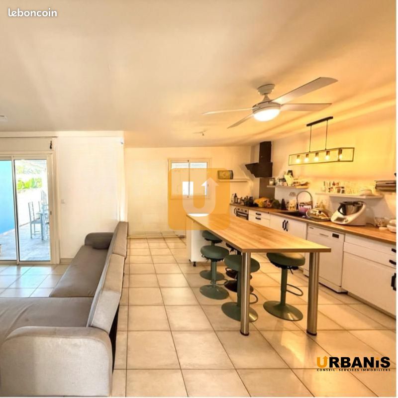 Maison 3 pièces 103 m² · à Saint-Benoît · 103 m² · 220 000 €
