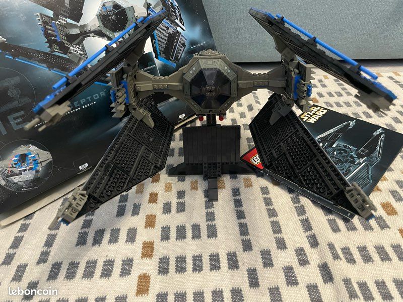 Lego Star Wars 7181 Tie Interceptor UCS (image 6)