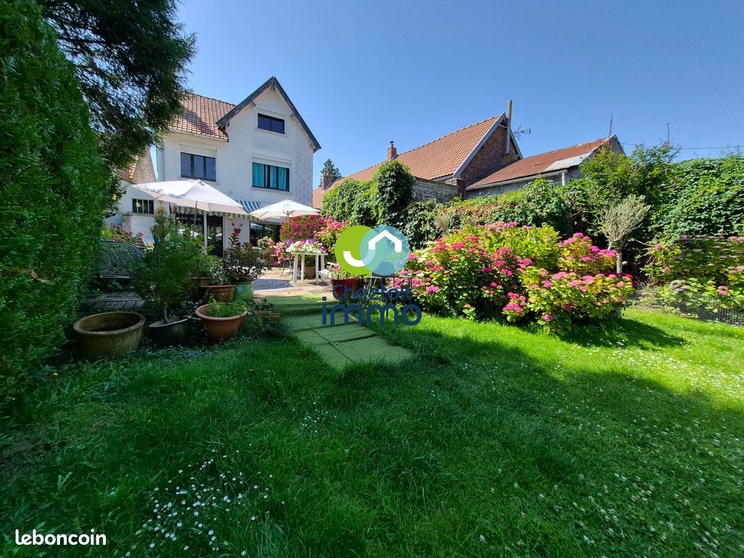 Maison 5 pièces 104 m² · à Givenchy-en-Gohelle · 104 m² · 228 000 €