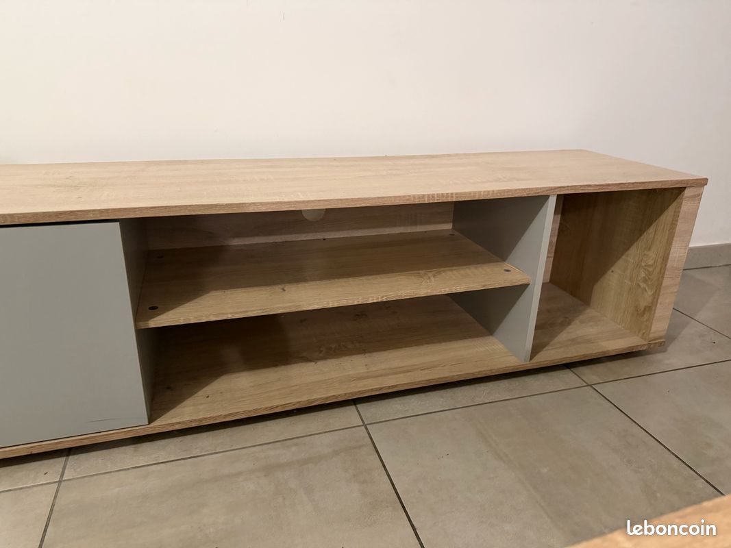 Meuble TV bois clair & blanc – 150 cm – Bon état (image 2)
