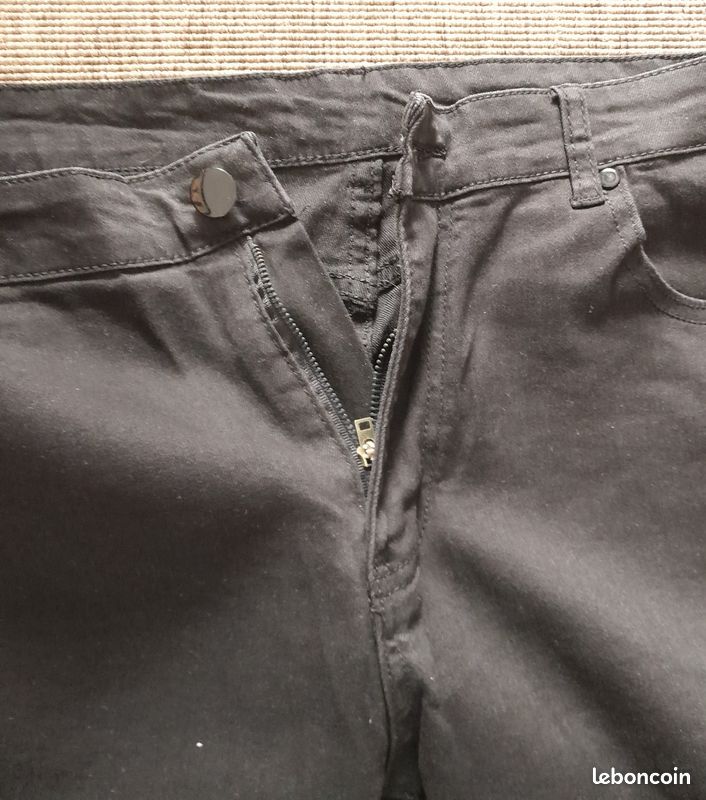 Jean slim noir destroy dégradé bleu-gris – Zip chevilles – Tour de taille 96 cm (image 5)