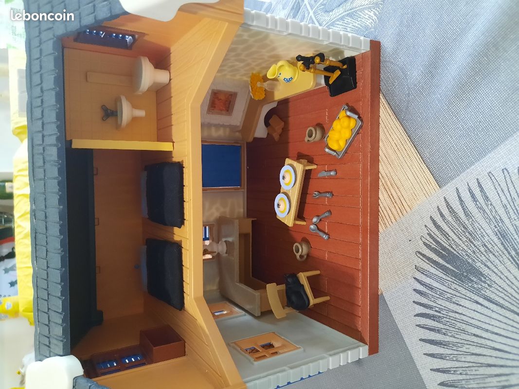 Chalet playmobil + accessoires (image 2)