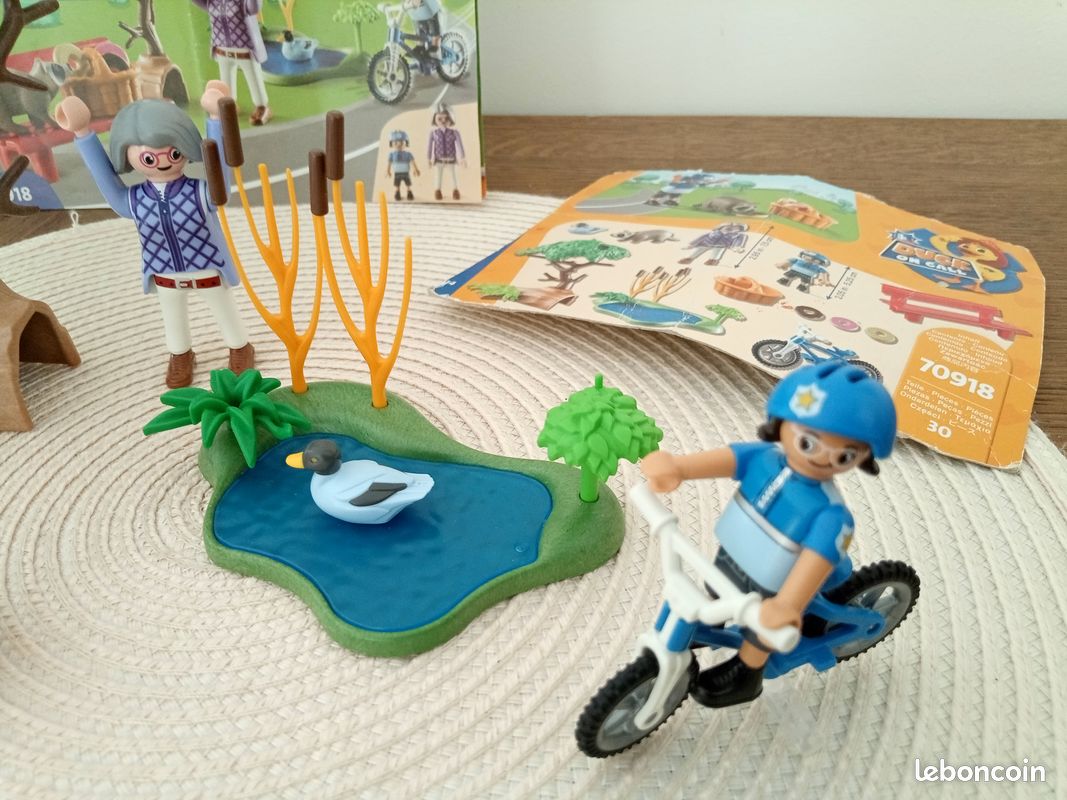 Playmobil Duck on call - 70918 - Policière et animaux (image 2)